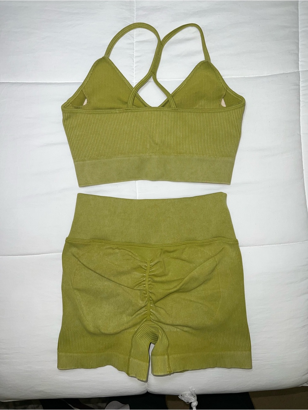Seamless Ribbed workout set - Picture 2 of 4